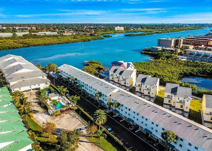 Captain Coves #102 Clearwater Beach